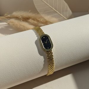 Gold mesh strap watch breclet