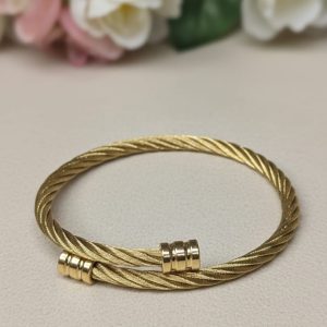 Twisted gold cable bracelet